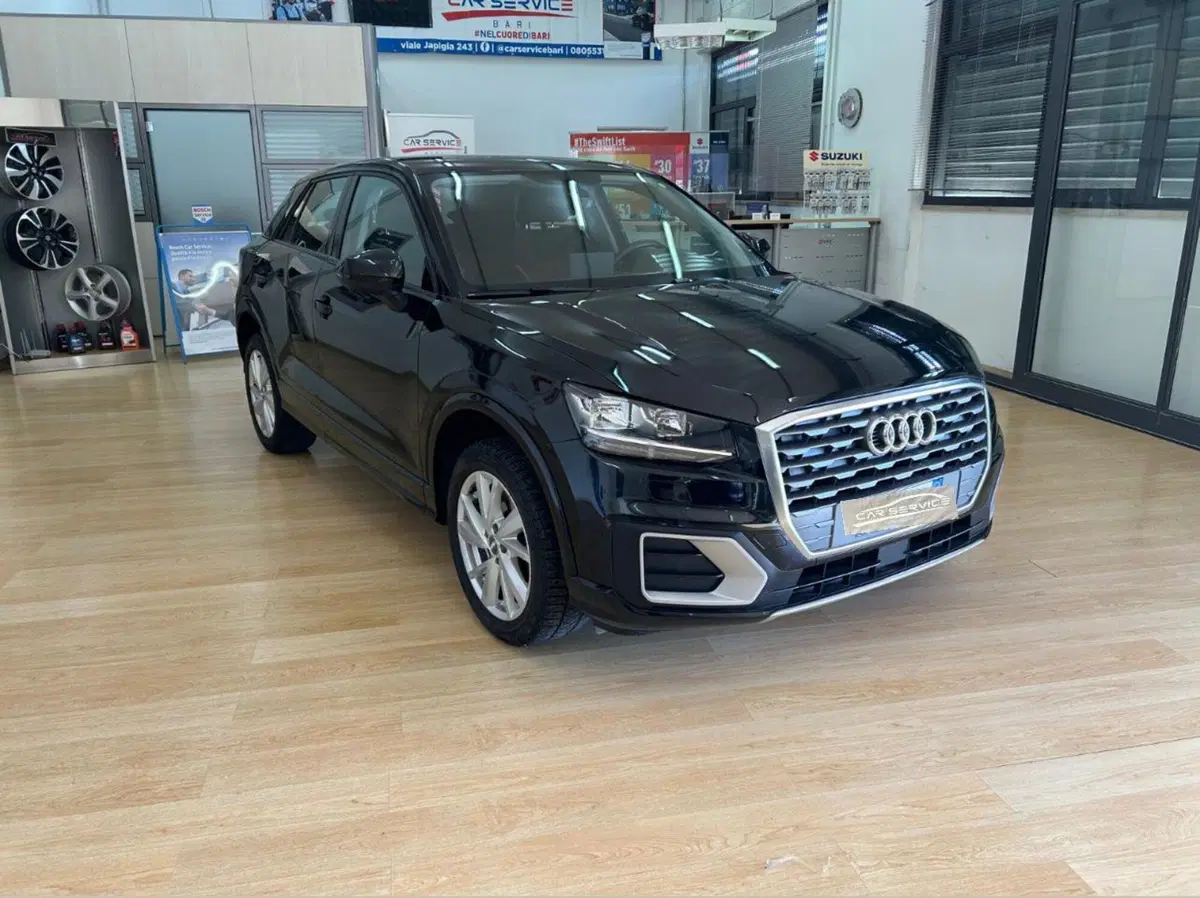 Audi Q2 usata a Bari (3)