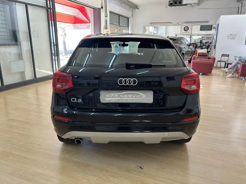 Audi Q2 usata a Bari (6)