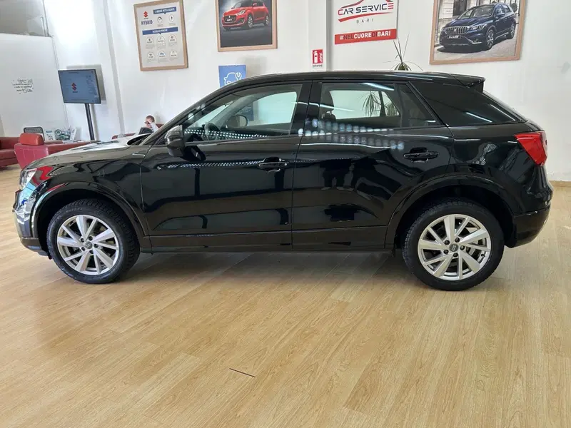 Audi Q2 usata a Bari (8)