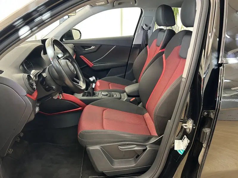 Audi Q2 usata a Bari (9)