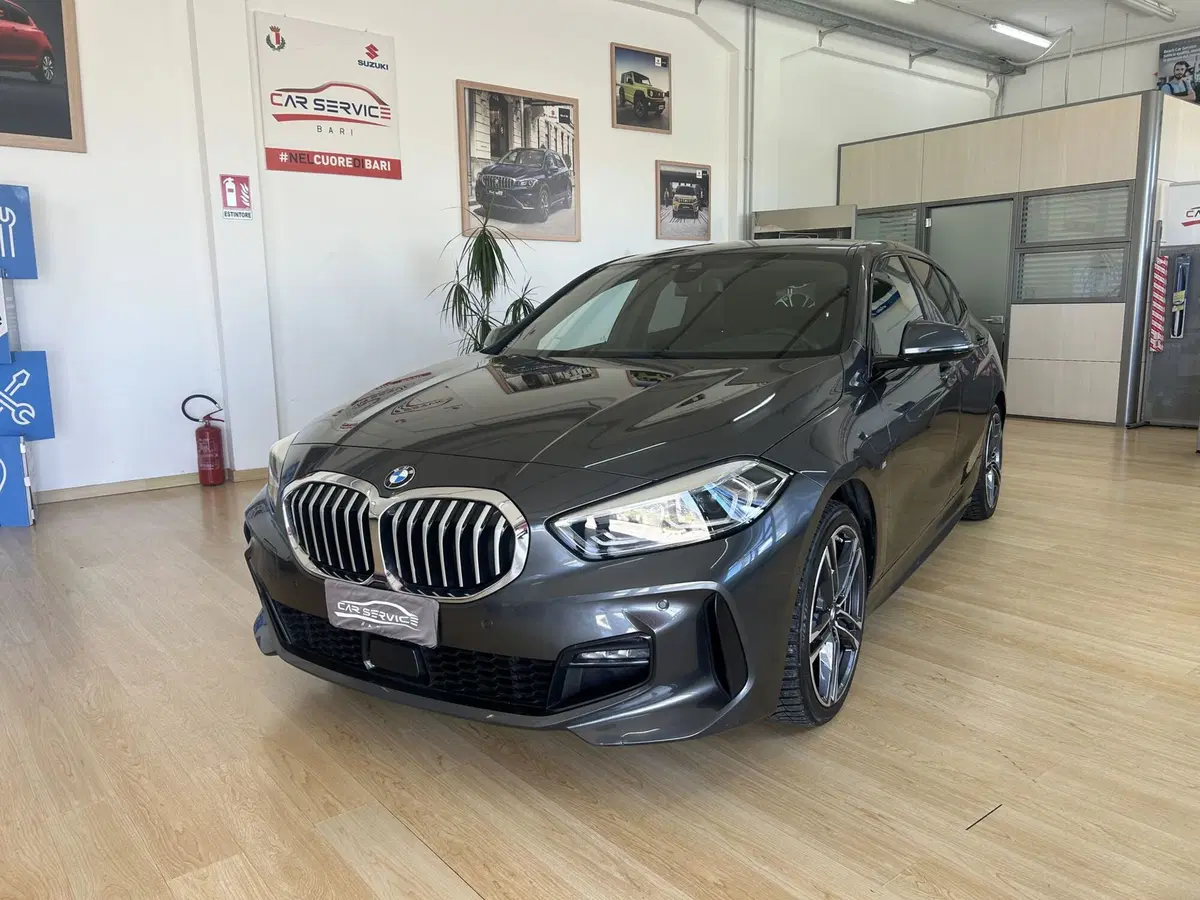 BMW Serie 1 5p. usata a Bari