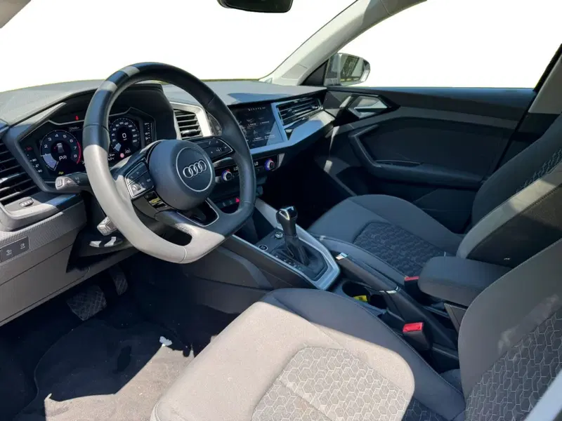 Audi A1 Sportback usata a Salerno (8)