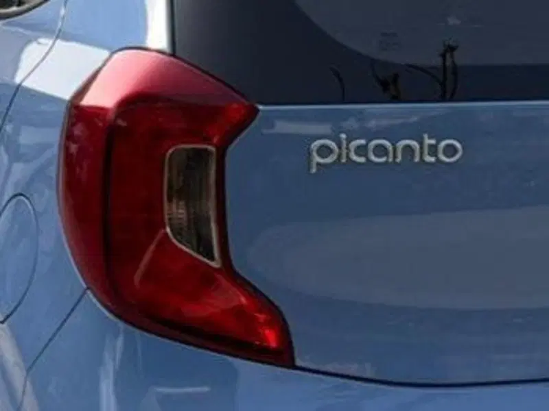 Kia Picanto usata a Salerno (19)