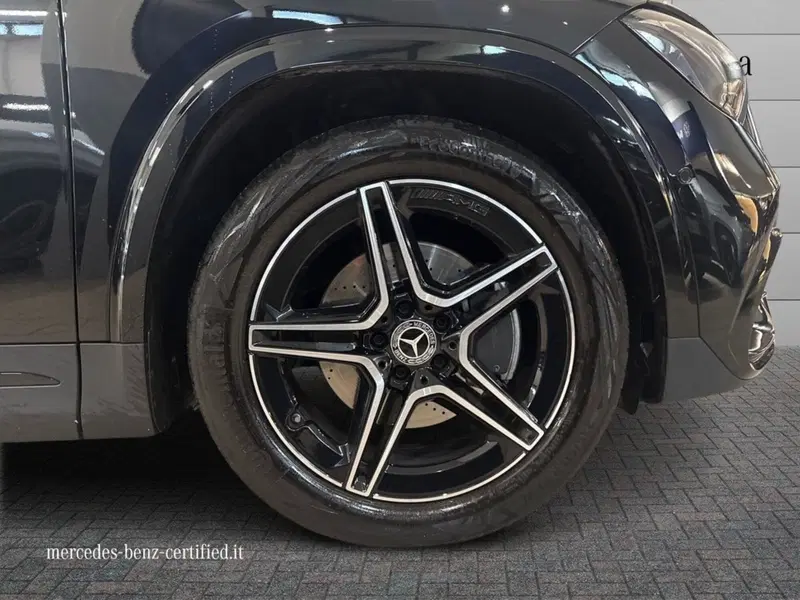 Mercedes-Benz GLA SUV usata a Prato (17)