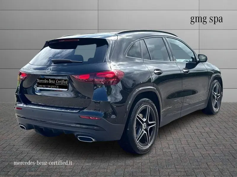 Mercedes-Benz GLA SUV usata a Prato (2)