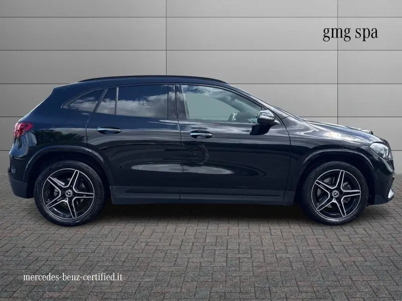 Mercedes-Benz GLA SUV usata a Prato (5)