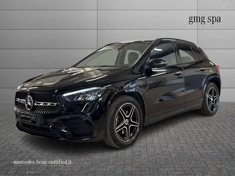 Mercedes-Benz GLA SUV usata a Prato