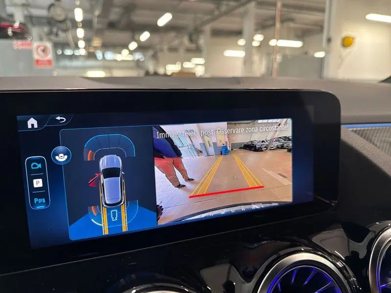 Mercedes-Benz GLA SUV usata a Prato (20)