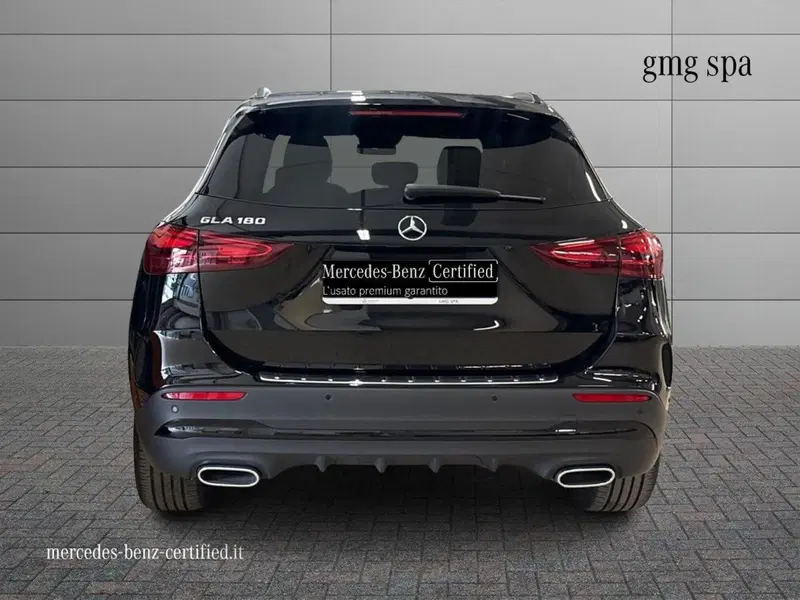 Mercedes-Benz GLA SUV usata a Prato (4)