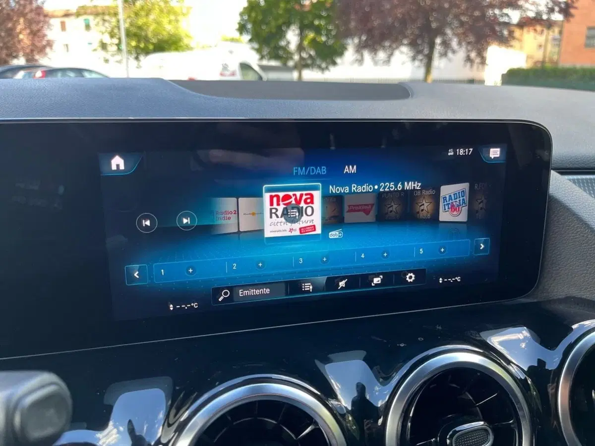 Mercedes-Benz GLA SUV usata a Firenze (12)