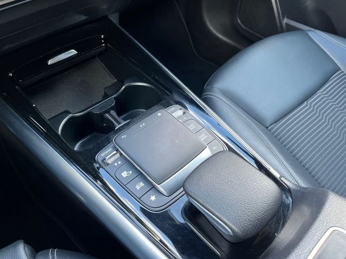 Mercedes-Benz GLA SUV usata a Firenze (19)