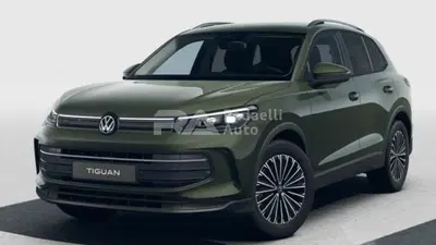 Volkswagen Tiguan 2.0 tdi Edition 150cv dsg nuova a Casatenovo