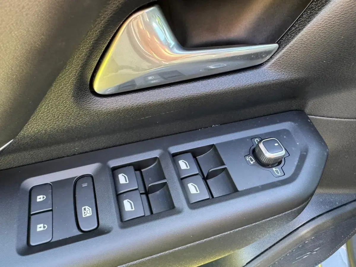 Jeep Compass nuova a Salerno (17)