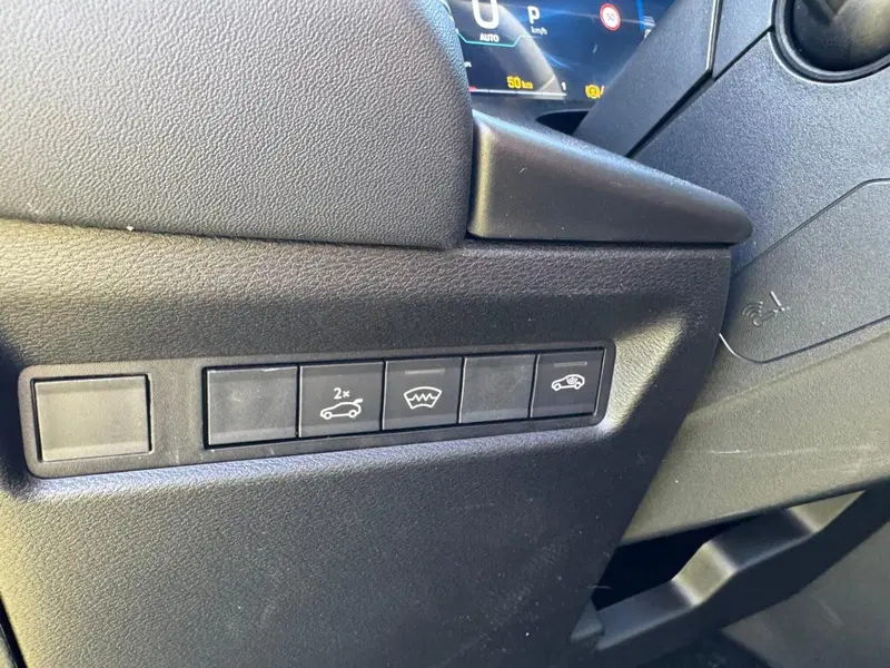 Jeep Compass nuova a Salerno (18)