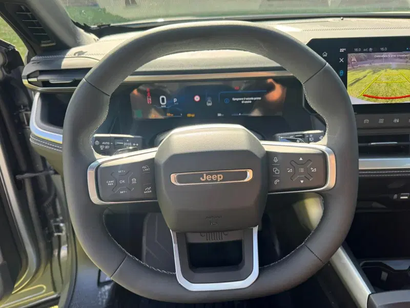 Jeep Compass nuova a Salerno (19)