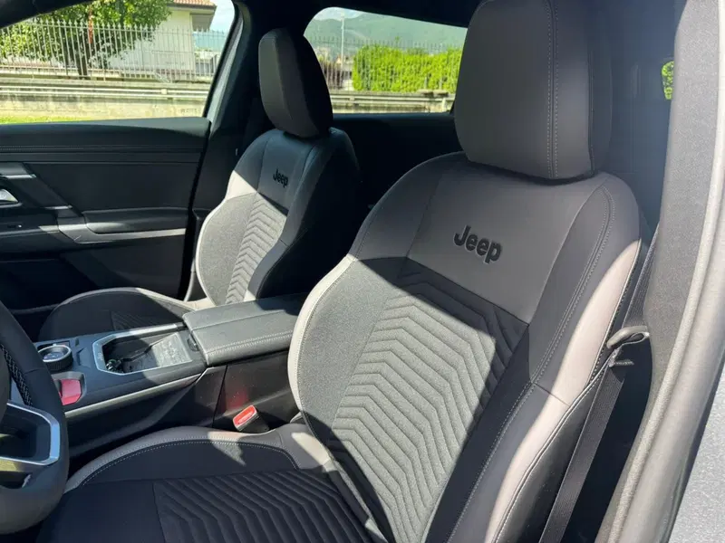 Jeep Compass nuova a Salerno (6)