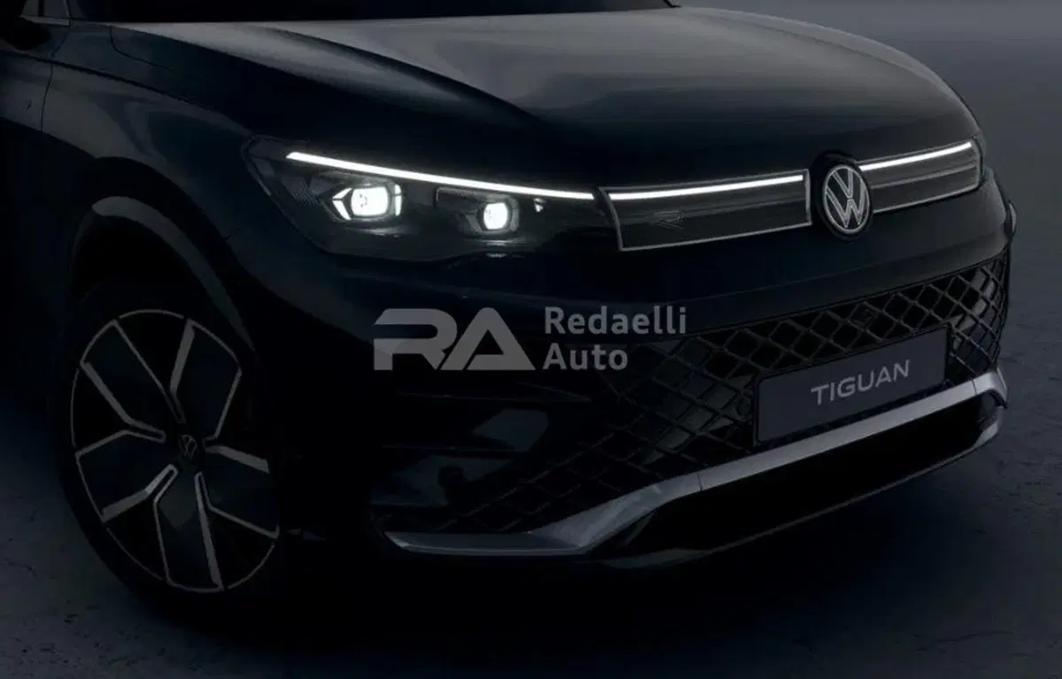 Volkswagen Tiguan nuova a Lecco (4)