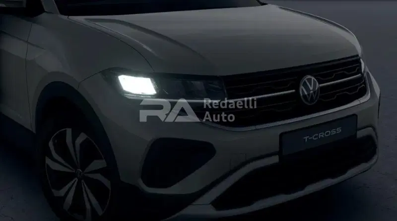 Volkswagen T-Cross nuova a Lecco (4)
