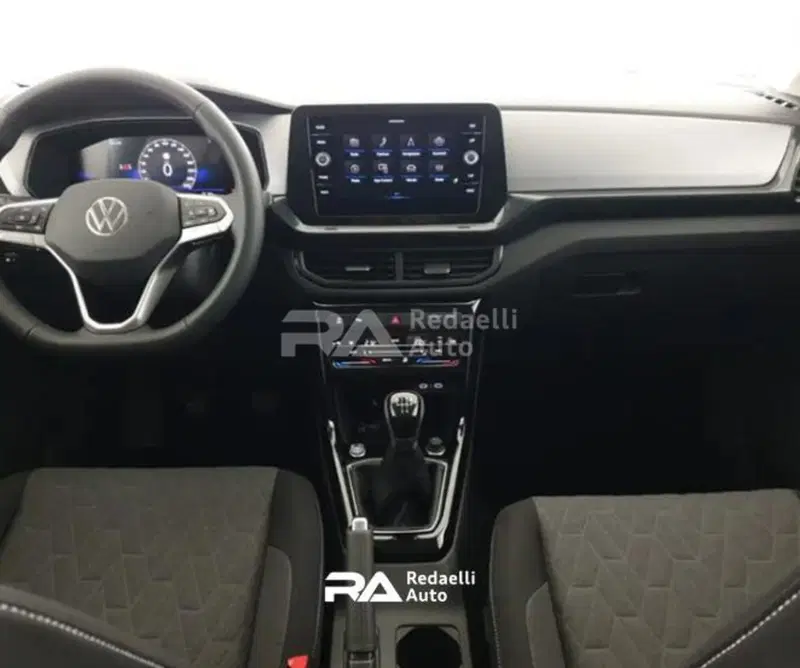 Volkswagen T-Cross nuova a Lecco (6)