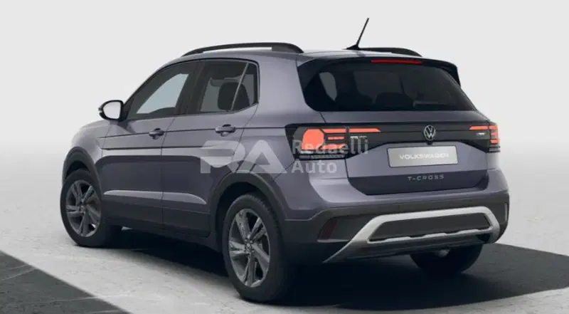 Volkswagen T-Cross nuova a Lecco (3)
