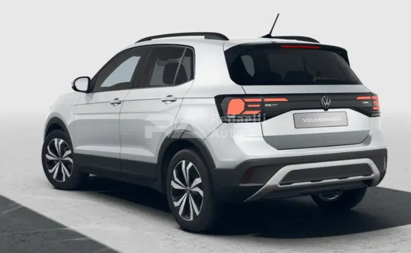 Volkswagen T-Cross nuova a Lecco (3)