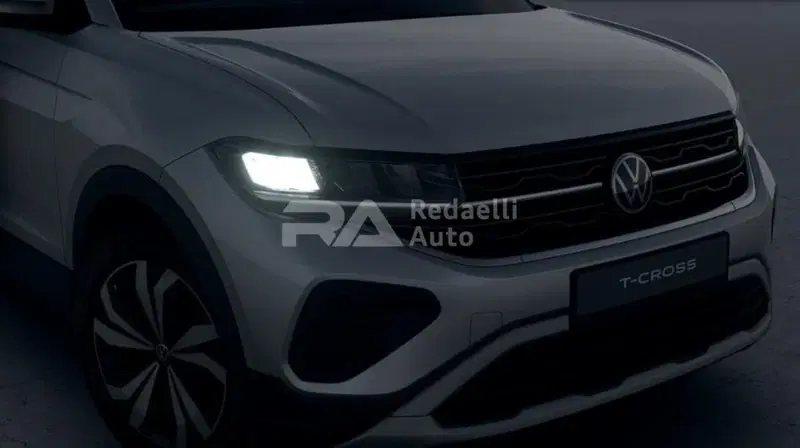 Volkswagen T-Cross nuova a Lecco (4)