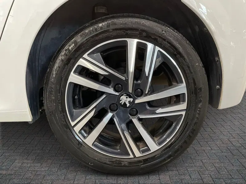 Peugeot 208 usata a Firenze (6)