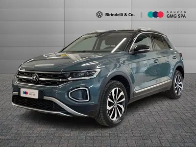 Volkswagen T-Roc 1.5 tsi Style dsg del 2023 usata a Prato