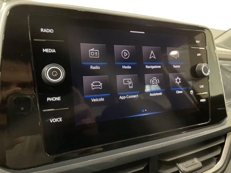 Volkswagen T-Roc usata a Prato (14)