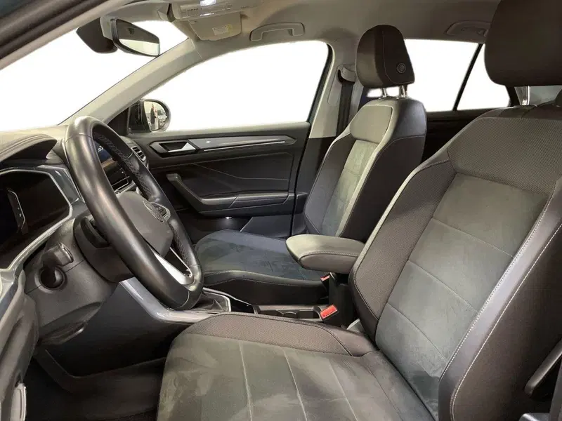 Volkswagen T-Roc usata a Prato (9)