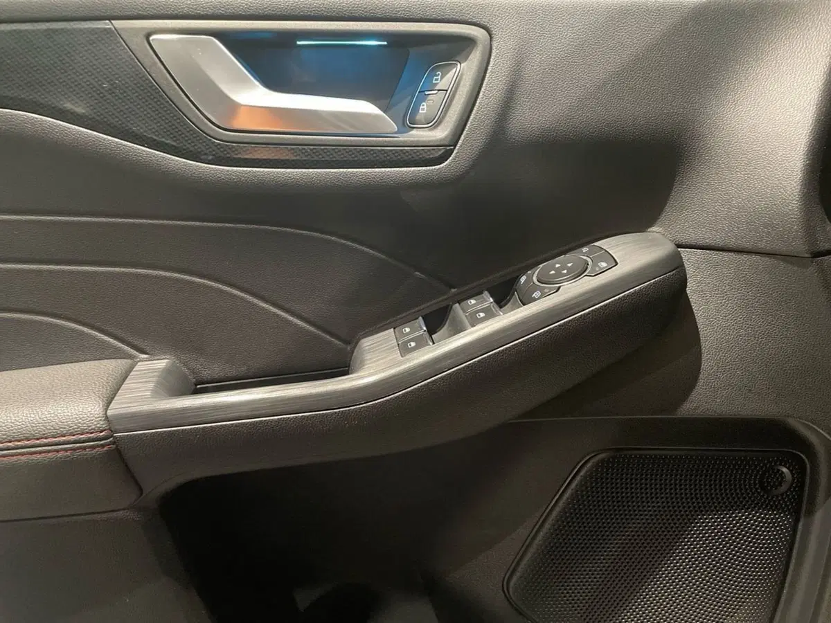 Ford Kuga usata a Firenze (17)