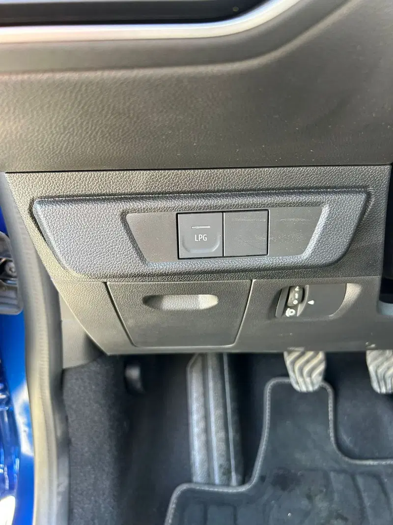 Dacia Sandero Stepway usata a Roma (10)
