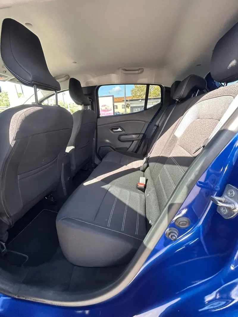 Dacia Sandero Stepway usata a Roma (6)