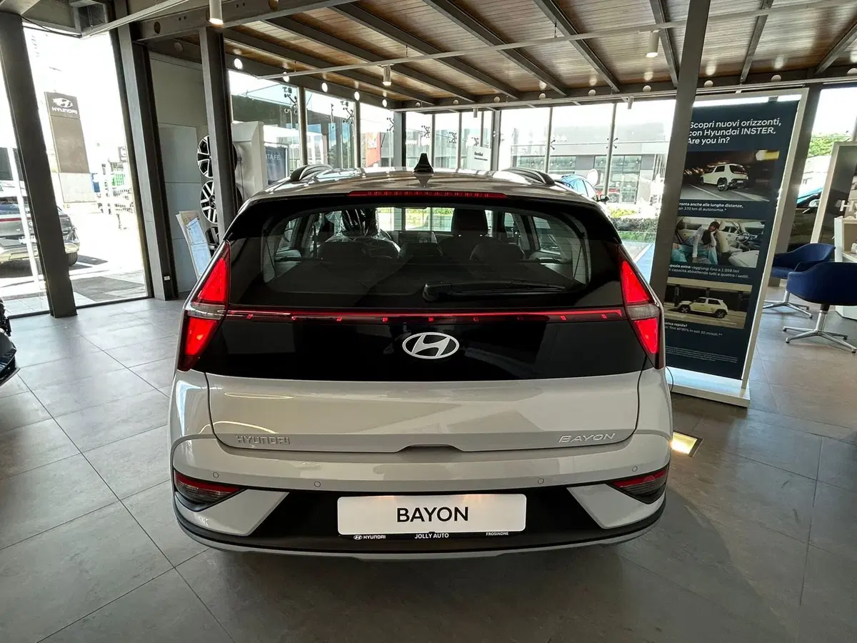 Hyundai Bayon nuova a Frosinone (4)