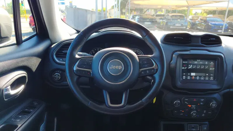 Jeep Renegade usata a Firenze (15)