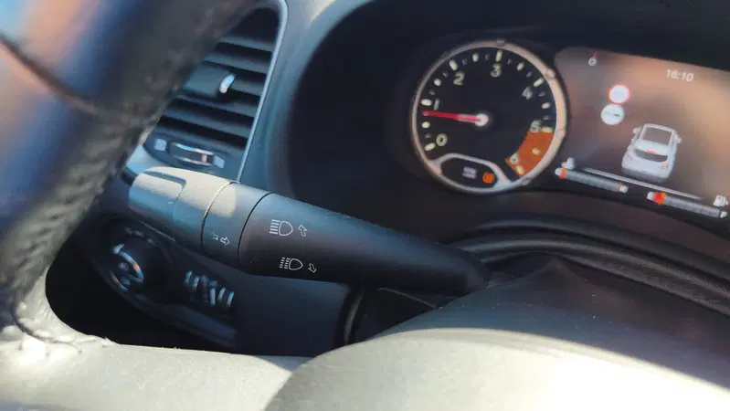 Jeep Renegade usata a Firenze (18)