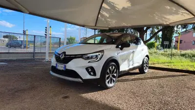 Renault Captur 1.0 tce Techno 90cv del 2023 usata a Empoli