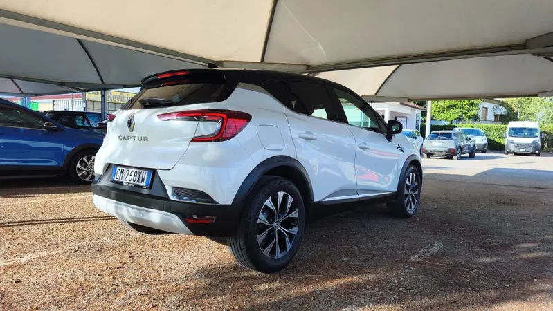 Renault Captur usata a Firenze (9)