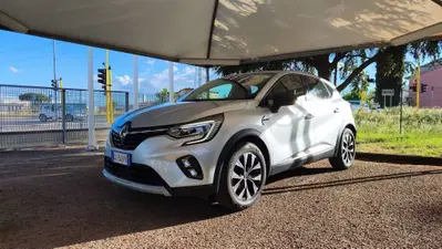 Renault Captur TCe 100 CV GPL Techno del 2023 usata a Empoli