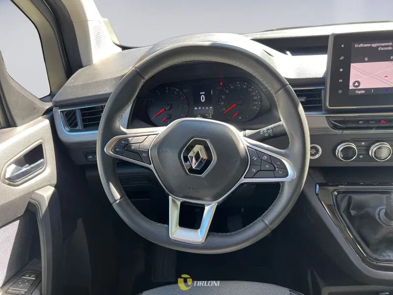 Renault Kangoo usata a Milano (14)
