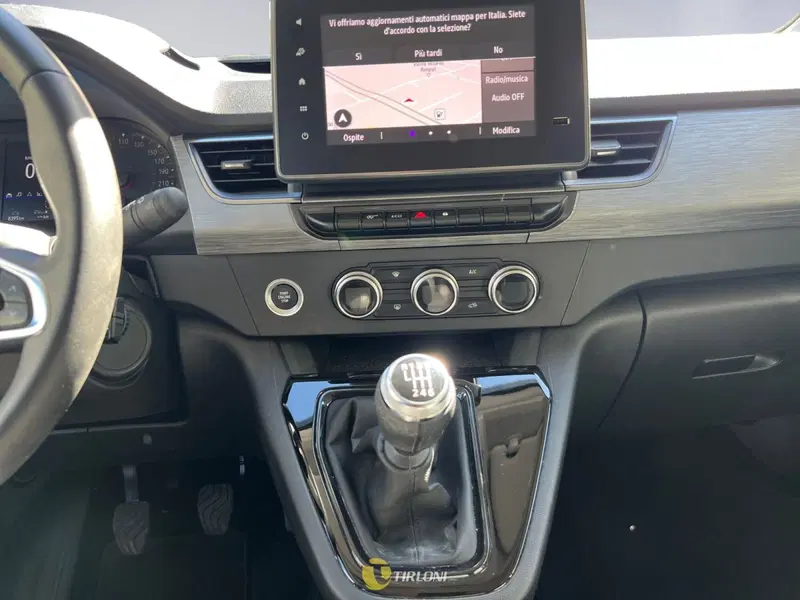 Renault Kangoo usata a Milano (15)