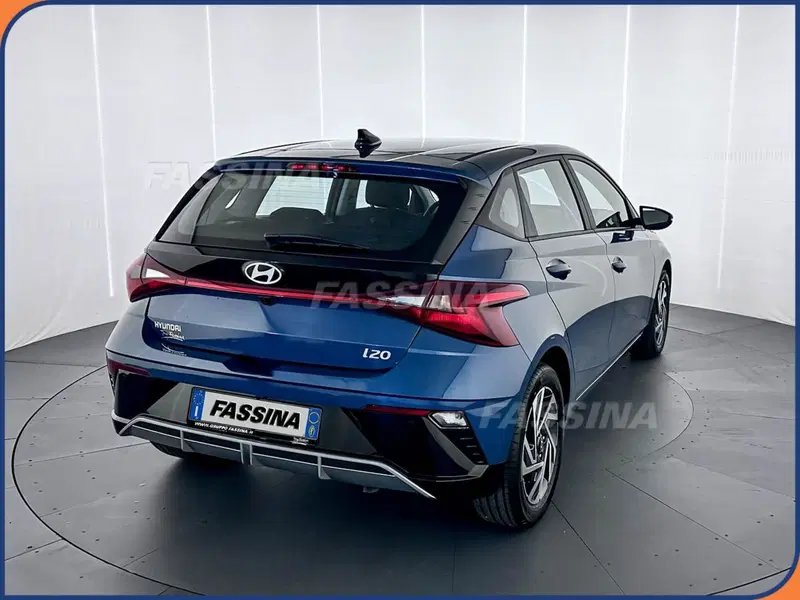 Hyundai i20 nuova a Milano (6)