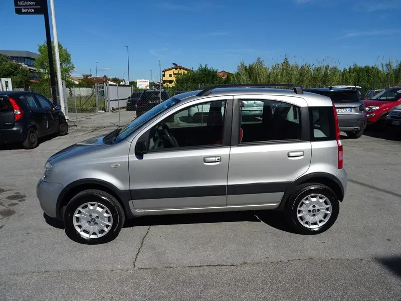 Fiat Panda usata a Lucca (2)