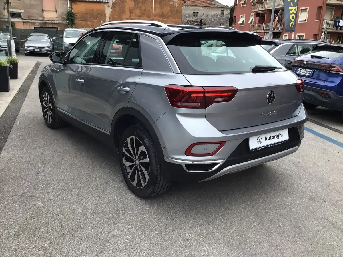 Volkswagen T-Roc usata a Genova (7)