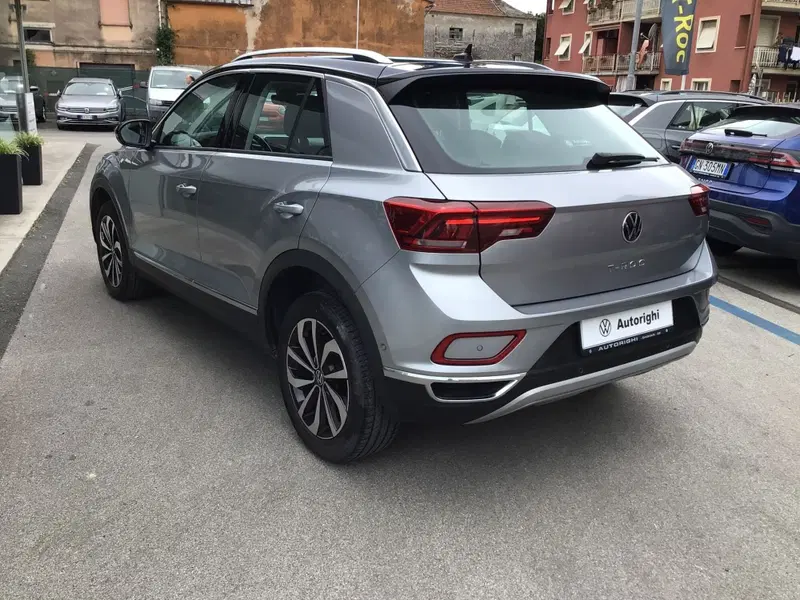 Volkswagen T-Roc usata a Genova (7)