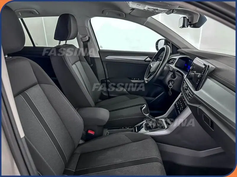 Volkswagen T-Roc usata a Milano (13)