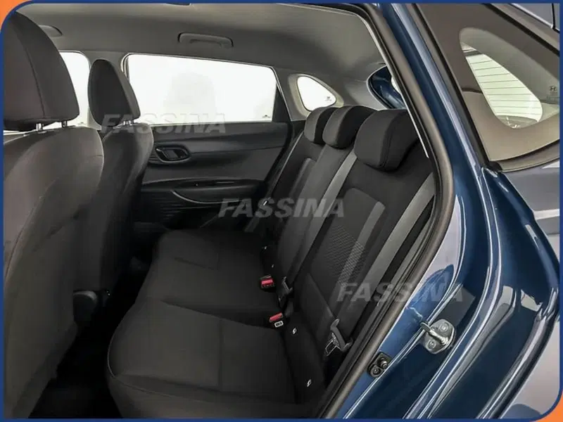 Hyundai i20 nuova a Milano (10)