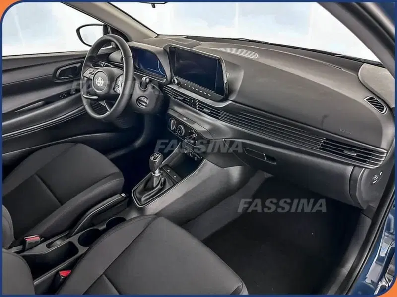 Hyundai i20 nuova a Milano (12)