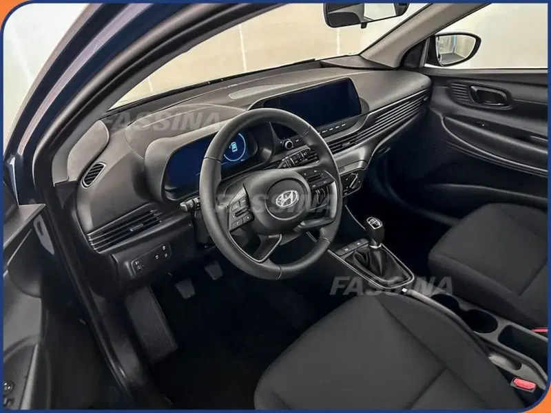 Hyundai i20 nuova a Milano (9)
