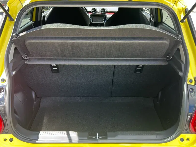 Suzuki Swift usata a Vercelli (13)